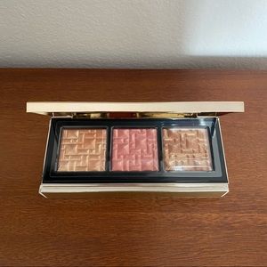 Bobbi Brown Glow to Go Highlighter Palette